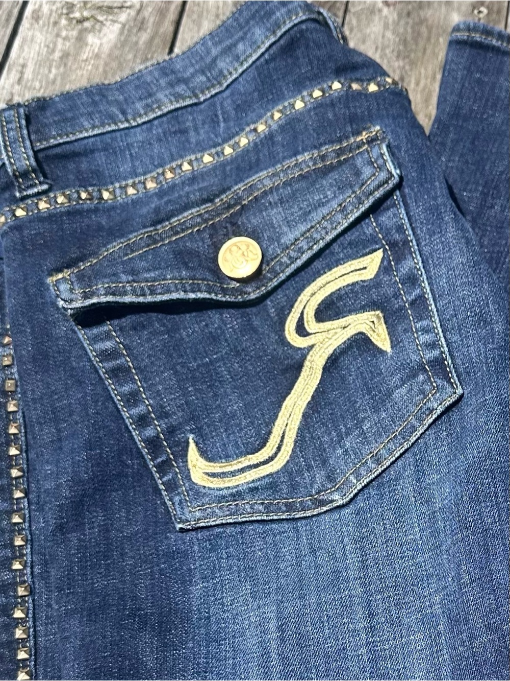 Rock & Republic Kasandra Dark Blue Flare Jeans with Stud Trim Size 14 - Picture 3 of 12